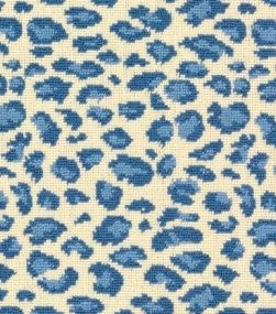 Safari carpet in blue, light blue and white