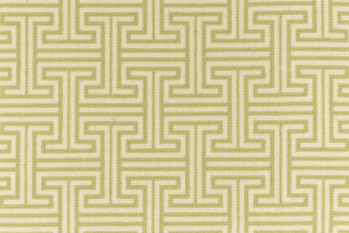 Labyrinth White on Green carpet